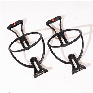 T-RACE CARBON 2P ボトルケージ 