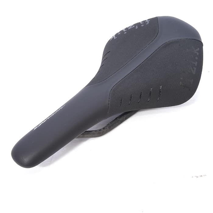 Fizik Luce サドル カーボンレール L