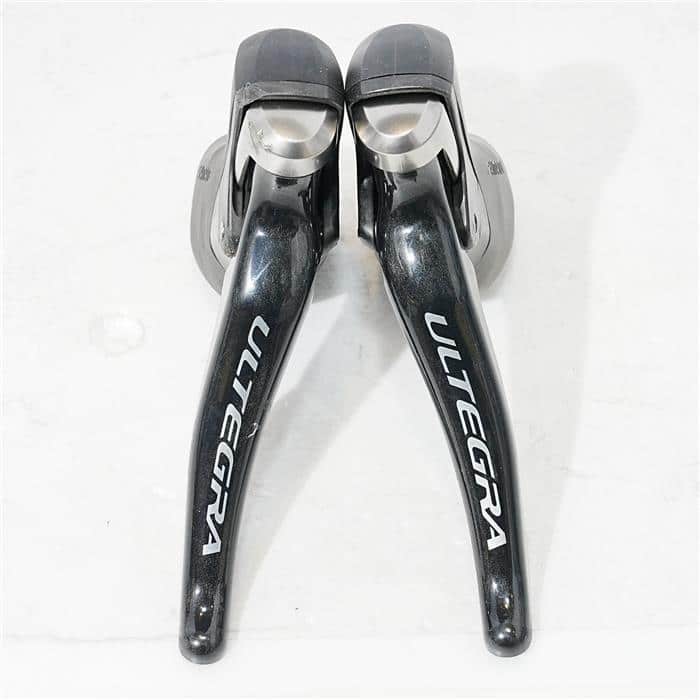ULTEGRA ST-6800 左右セット（中古） SHIMANO - 8/18迄(中古)ULTEGRA 6800stiレバー左右、FD、RD（SS