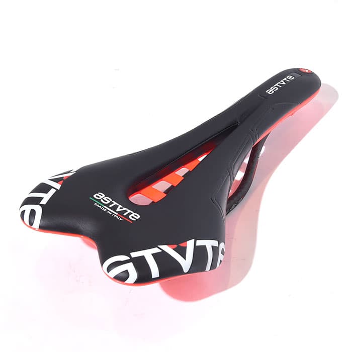 中古)ASTVTE（アスチュート） SKYLITE 3.0 VT i-PROF サドル