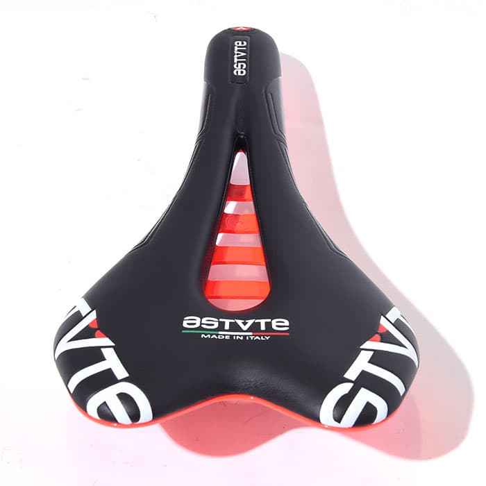 中古)ASTVTE(アスチュート) SKYLITE 3.0 VT i-PROF サドル 中古)ASTVTE(アスチュート) SKYLITE 3.0 VT i-PROF サドル