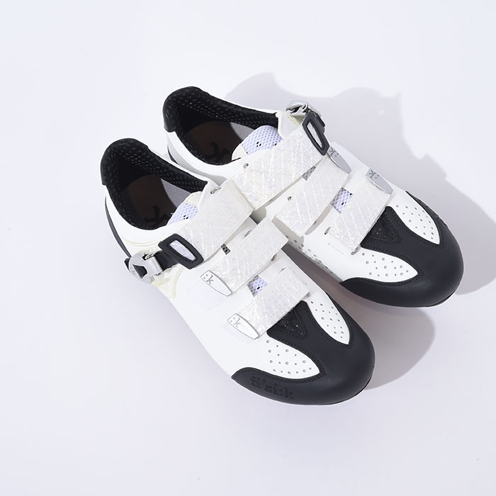 中古)fizik (フィジーク) R3 G-FIT ホワイト/ブラック サイズ42  ビンディングシューズ（商品ID：3717005647358）詳細ページ | 自転車買取クラウンギアーズ｜ロードバイク・スポーツ自転車買取