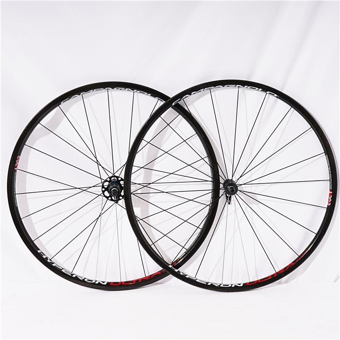 Campagnolo Hyperon Ultra two チューブラーホイール