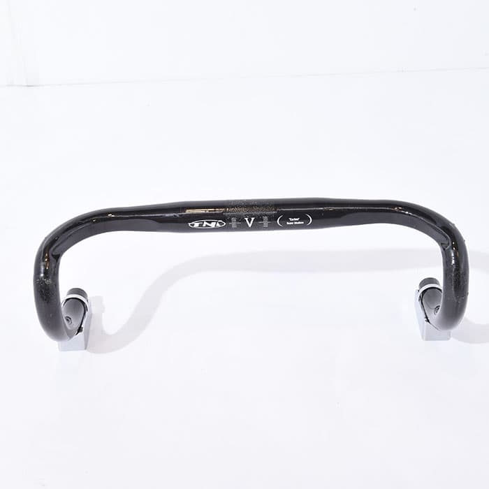 TNI Carbon super shallow ハンドルバー380mm