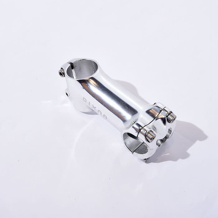 中古)Dixna (ディズナ) リード シルバー 80mm ステム(商品ID:3717005683561)詳細ページ 自転車 買取クラウンギアーズ|ロードバイク・スポーツ自転車買取 ディズナ フォーク ステム 80mm シルバー Dixna ステム 自転車