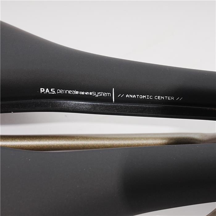 新品)prologo (プロロゴ) NAGO R4 PAS TIROX 147 INEOS