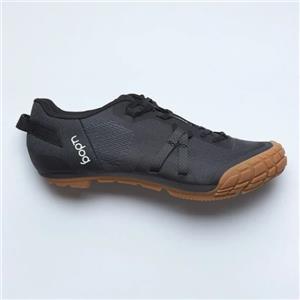 Distanza Carbon Cinder Black 43EU ビンディングシューズ