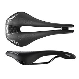 NOVUS ノヴァス ENDURANCE TM SUPER FLOW ブラック サイズL サドル