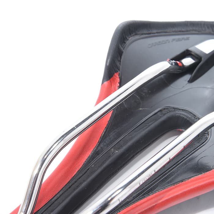 selle ITALIA SLR kit carbonio flow TEST サドル 赤 セラ