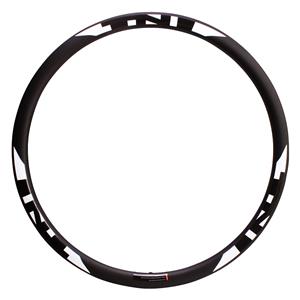 ROAD 50 700C 24H チューブレスレディ ディスクブレーキ用 カーボンリム