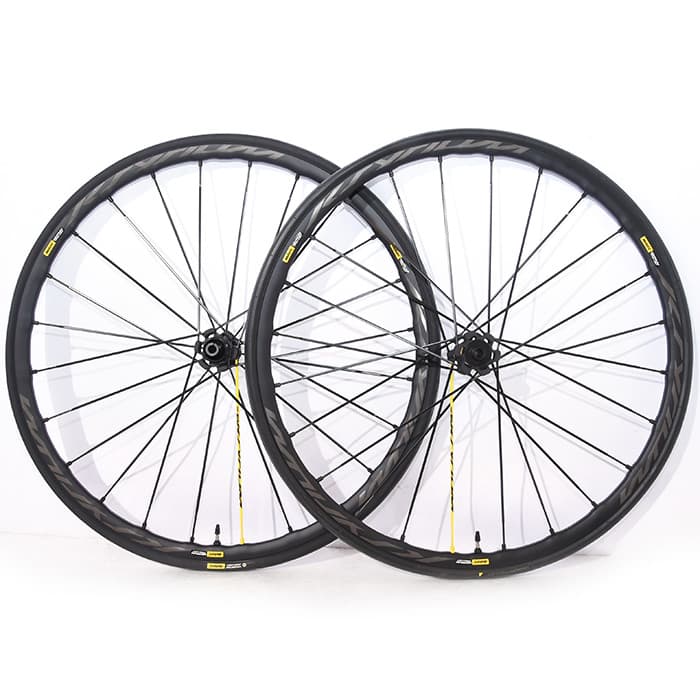 MAVIC KSYRIUM PRO UST DISC　タイヤ付き リア