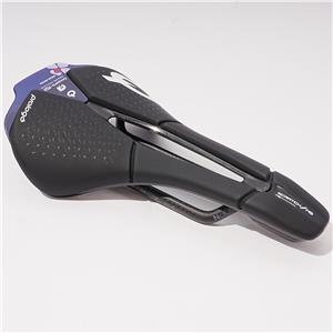 SCRATCH M5 PAS NACK 140 Groupama-FDJ サドル【限定モデル】