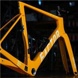 OSTRO 2.0 54サイズ フレームセット【TDF Yellowカスタム】